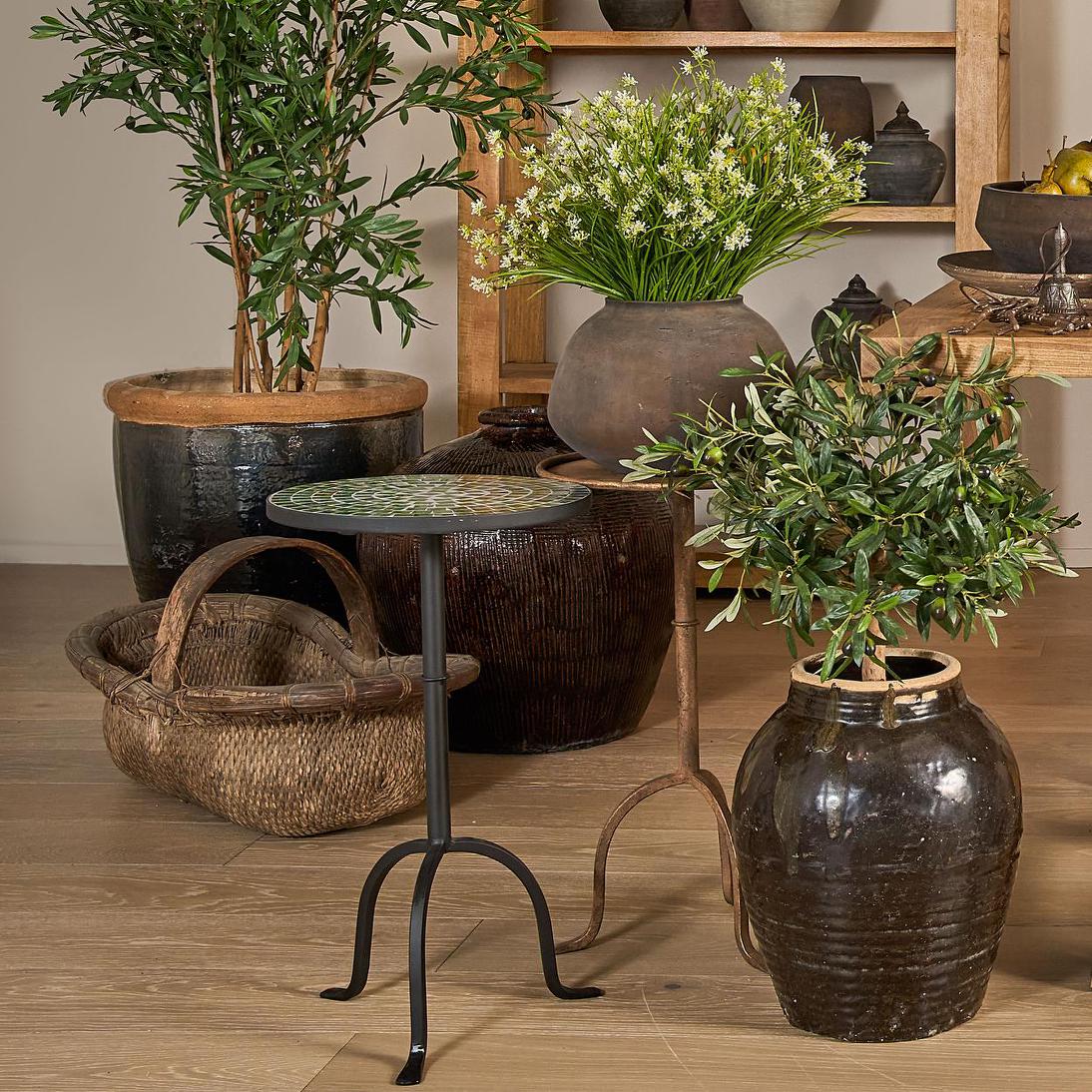 Wide Earth-Brown Eco-Cement Vase - product image 4