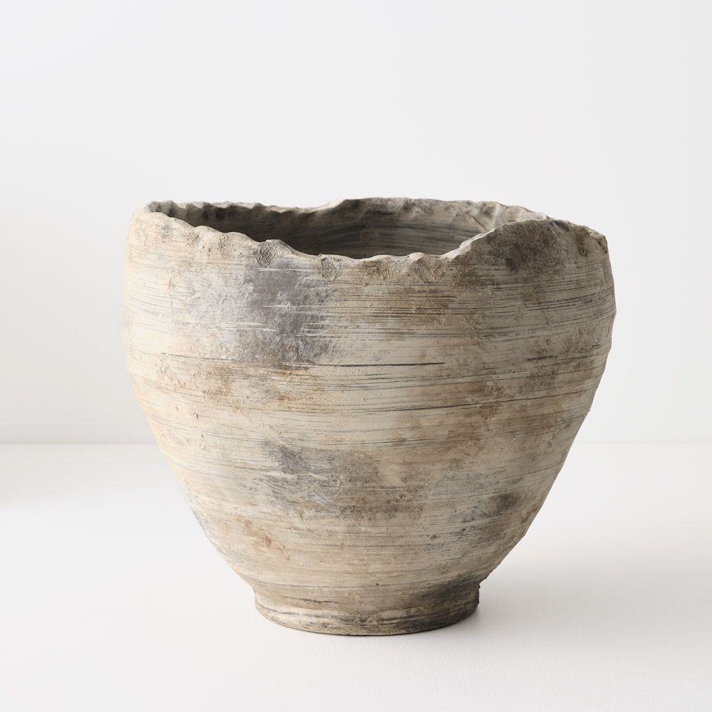 Oversized Two-Tone Decorative Bowl Pot - product image 3